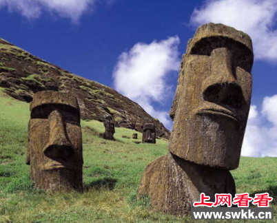 智利复活岛巨石像