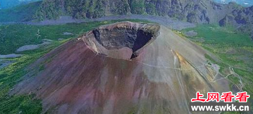 世界上最大的活火山口