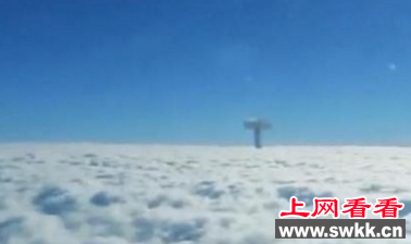 巨型ufo雷神之锤