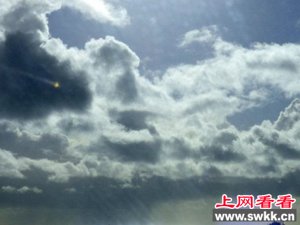 德国拍到不明飞行物