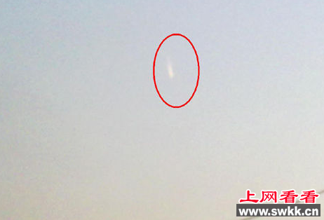 南京上空不明飞行物