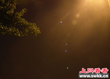 成都弧形不明飞行物