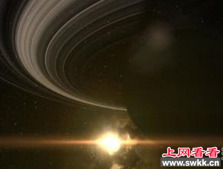 土星上的不明飞行物