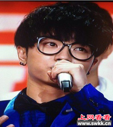 华晨宇获2013年快乐男声冠军 感激涕零！