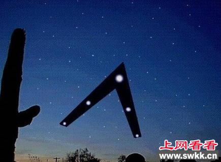 美国凤凰城目击ufo事件