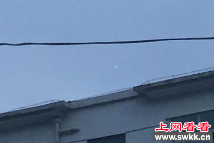 陕西上空现不明飞行物
