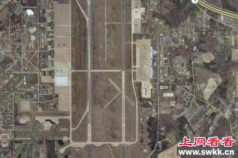 美国空军基地不明飞行物