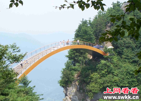 燕子垭：短嘴金丝燕的乐园