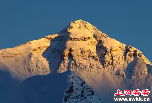 珠穆朗玛峰