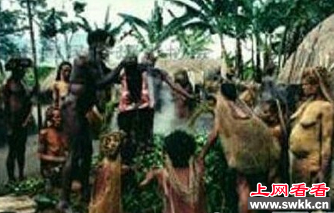 遭遇食人族