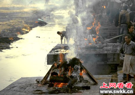 印度火葬场