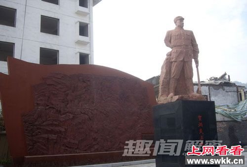 贺炳炎